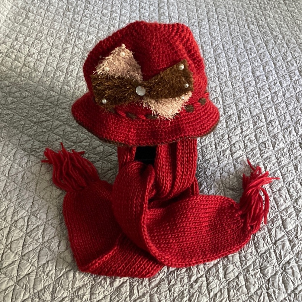 Red Brown Cream Knitted Hat & Scarf Combo